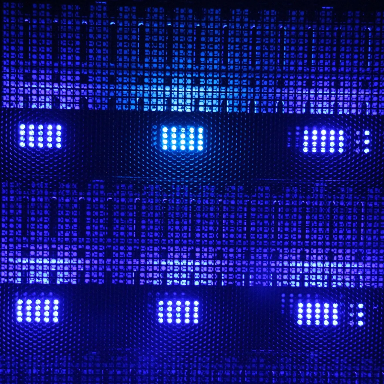 VPS vs Dedicated Server: When Do You Need to Upgrade? — Hosting Captain
